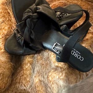 CORDANI Lola Knotted Platform Sandal
Black leather and suede
EU 38 US 7.5 NWOT